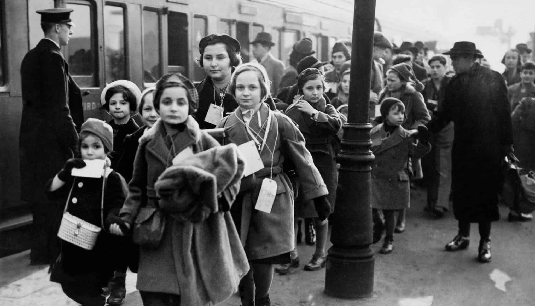 Клеймс Конференс проверила, что знают британцы о Холокосте